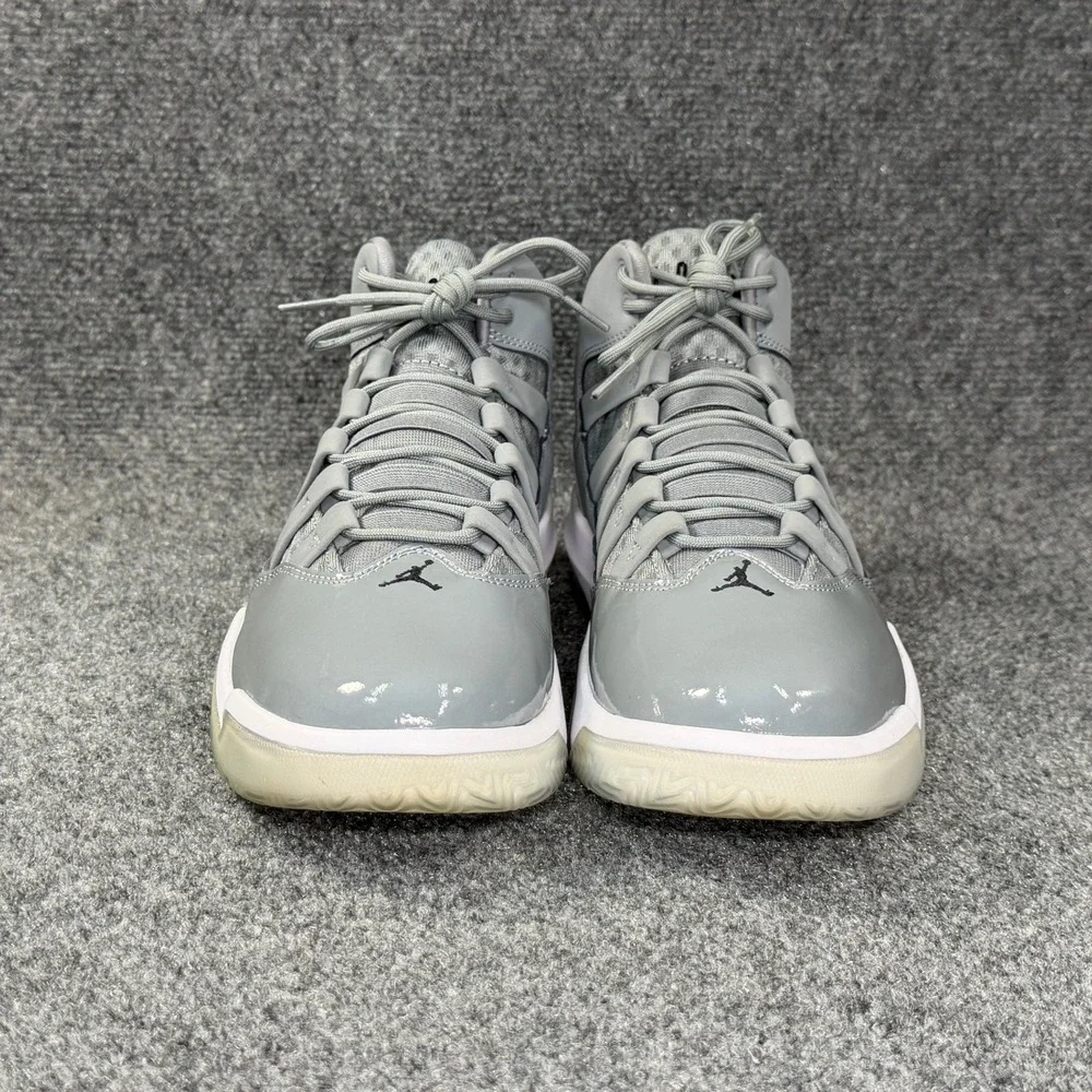 Jordan Max Aura Basketball Shoes Men's 9.5 Cool Grey White Athletic Sneakers